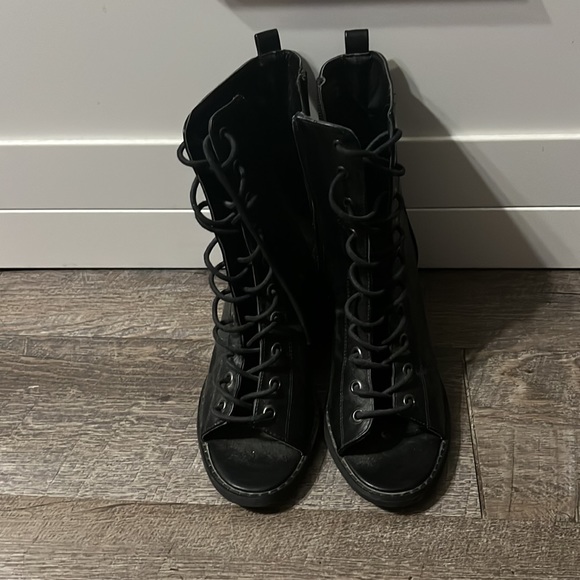 Black open toe mid boots - Picture 2 of 5